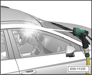 Seat Ibiza. E00-11335